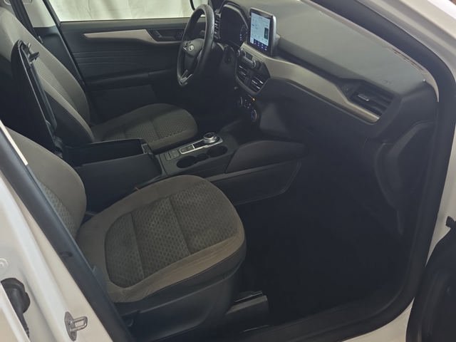 Used 2022 Ford Escape SE FWD image 10
