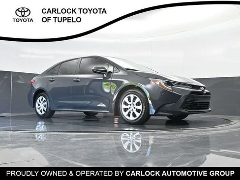 Used 2026 Toyota Corolla LE FWD image 52