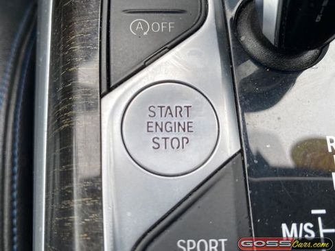 Used 2020 BMW 330i xDrive 330i xDrive w/ M Sport Package image 11