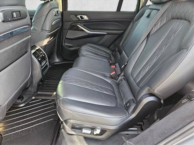 Used 2023 BMW X7 xDrive40i w/ Premium Package AWD/4WD image 20