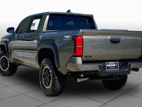 Used 2026 Toyota Tacoma TRD Off-Road AWD/4WD image 12