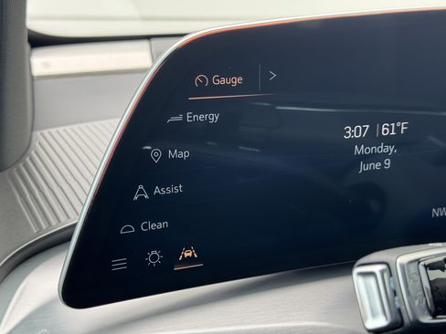 New 2026 Cadillac Vistiq Sport image 22