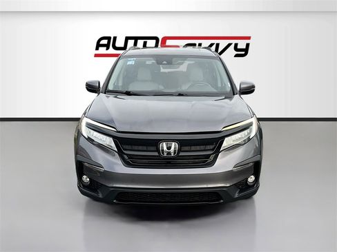 Used 2021 Honda Pilot Touring image 2