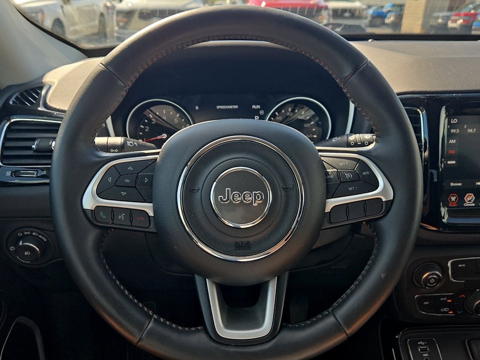 Used 2019 Jeep Compass Limited FWD image 12