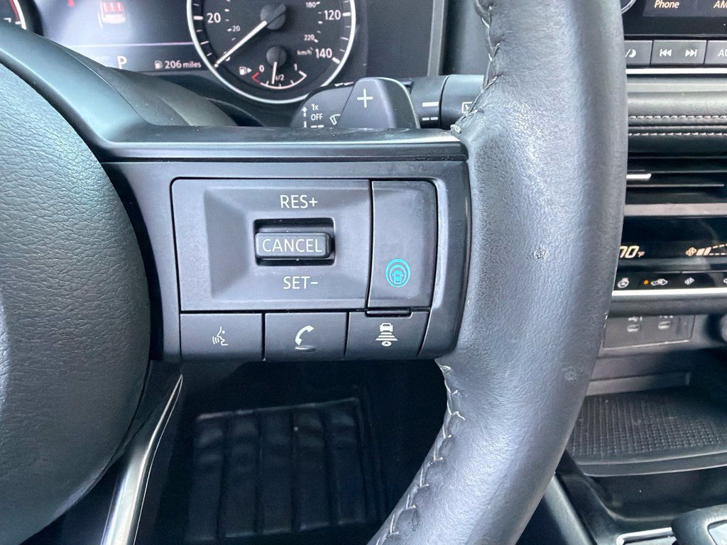 Used 2024 Nissan Rogue SV w/ SV Premium Package FWD image 24