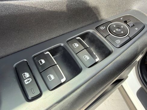 Used 2023 Hyundai Santa Fe SEL FWD image 19