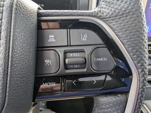Used 2026 Toyota Tundra Platinum AWD/4WD image 30
