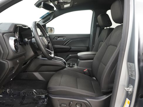 Used 2023 Chevrolet Colorado LT w/ LT Convenience Package II image 23