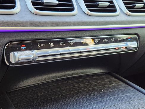 Used 2022 Mercedes-Benz GLE 350 4MATIC image 16