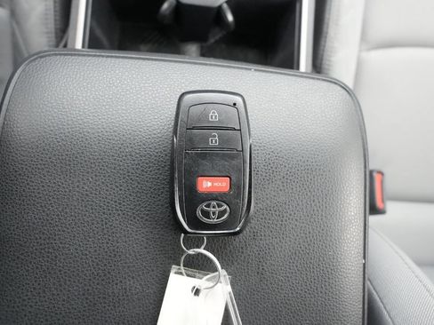 Used 2025 Toyota Tacoma SR5 w/ Blackout Plus Package (GST) AWD/4WD image 33