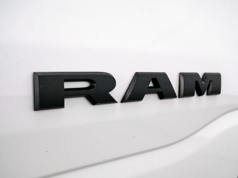 Used 2019 RAM 1500 Sport w/ Level 2 Equipment Group AWD/4WD image 9