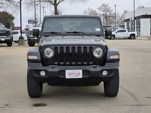 Used 2021 Jeep Wrangler Unlimited Sport w/ Technology Group image 2