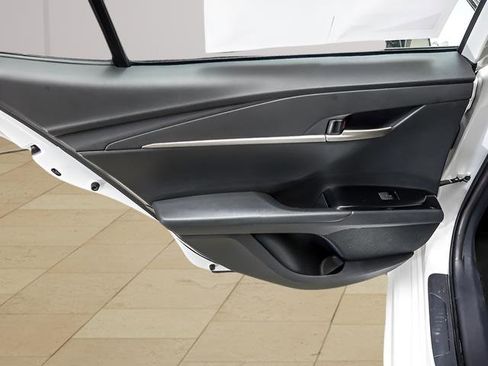 Certified 2025 Toyota Camry SE image 18