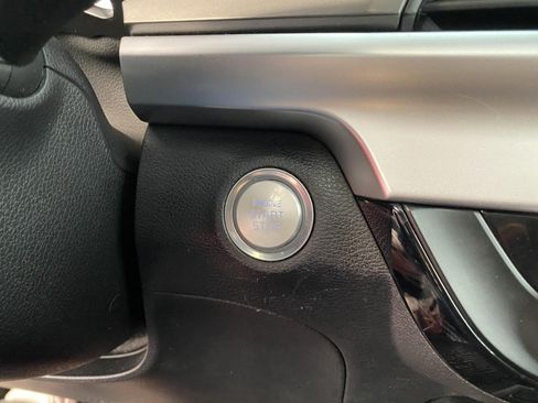 Used 2020 Kia Telluride S w/ S 8 Passenger Seating Package FWD image 27