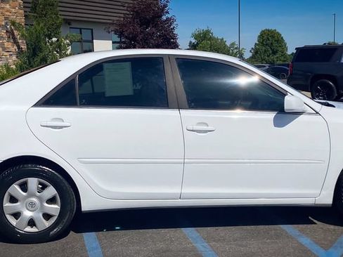 Used 2006 Toyota Camry FWD image 20