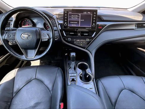 Used 2024 Toyota Camry XSE FWD image 16