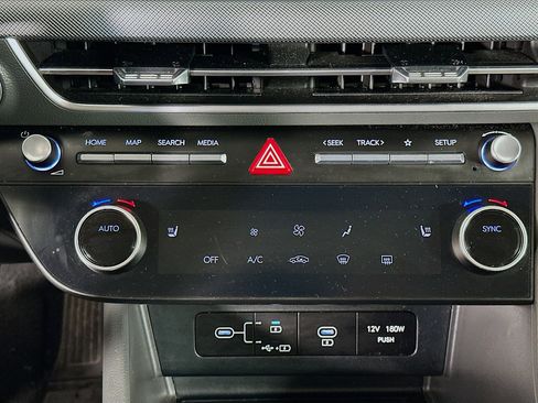 Used 2025 Hyundai Sonata SEL FWD image 23