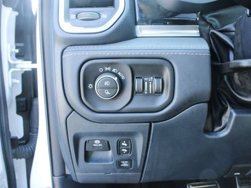 Used 2025 RAM 1500 Tungsten w/ Off Road Group AWD/4WD image 15