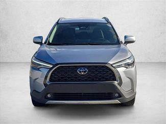 Used 2023 Toyota Corolla Cross XLE FWD video 2