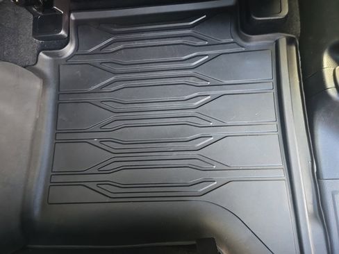 Used 2023 Ford Ranger Lariat w/ Tremor Off-Road Package image 41