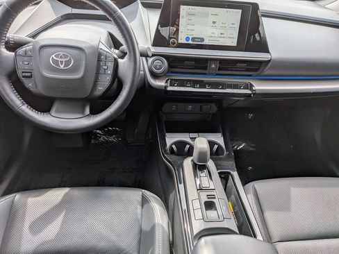 Used 2023 Toyota Prius XLE FWD image 21