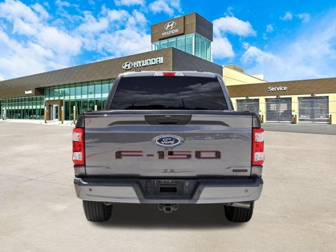 Used 2021 Ford F150 XL w/ STX Appearance Package RWD image 7