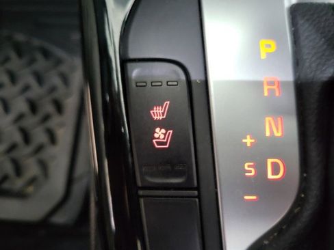 Used 2024 Kia Forte GT-Line w/ GT-Line Premium Package FWD image 9