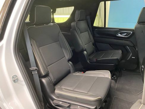 Used 2024 Chevrolet Tahoe Premier w/ Premium Package image 48