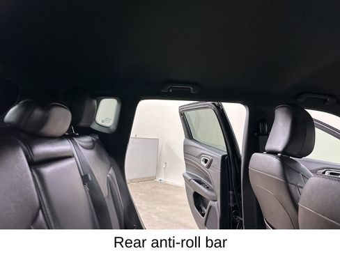 Used 2024 Jeep Compass Trailhawk w/ Trailhawk Convenience Group image 25