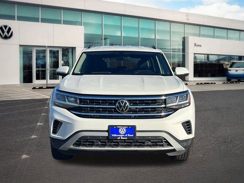 Used 2022 Volkswagen Atlas SE image 2