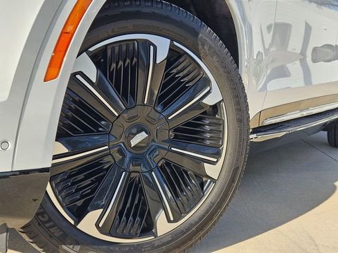 New 2025 Cadillac Escalade IQ Sport 2 image 8