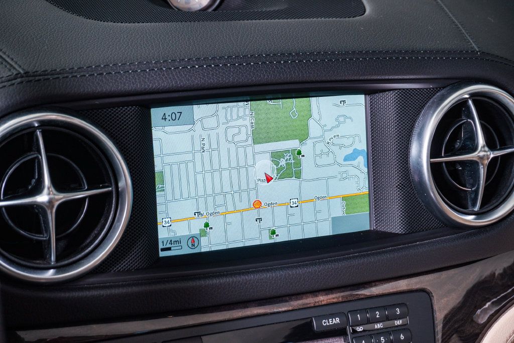 Used 2015 Mercedes-Benz SL 400 image 25