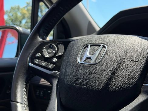 Used 2018 Honda Odyssey EX-L image 17