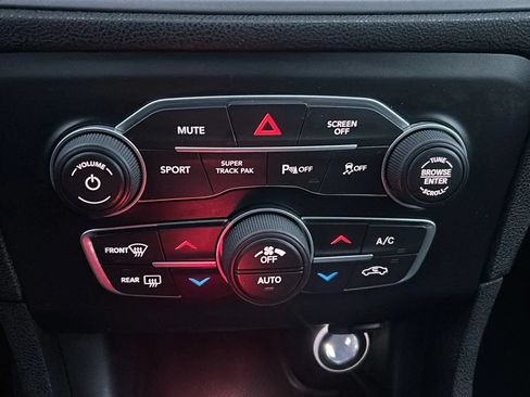 Used 2023 Dodge Charger GT RWD image 18