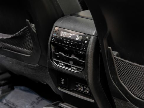 Used 2023 Jeep Grand Cherokee L Limited AWD/4WD image 42