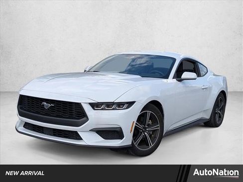 Used 2024 Ford Mustang Coupe RWD image 1