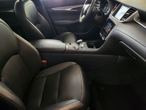 Used 2022 INFINITI QX50 Luxe FWD image 14