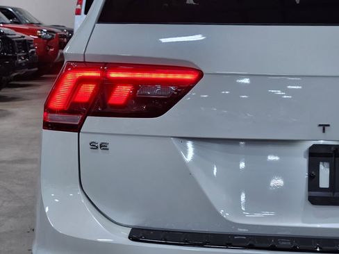 Used 2024 Volkswagen Tiguan SE R-Line image 19