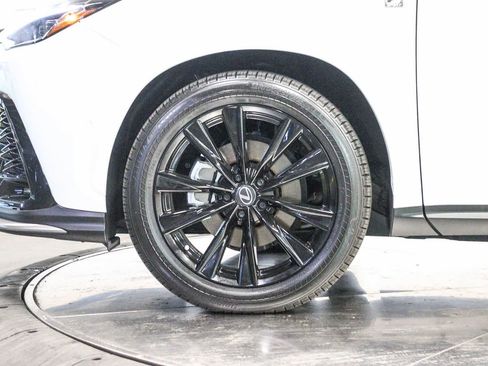 Used 2026 Lexus NX 450h+ F Sport AWD/4WD image 9