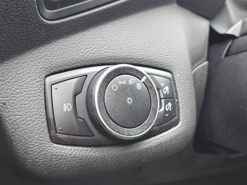 Used 2016 Ford Escape SE image 22