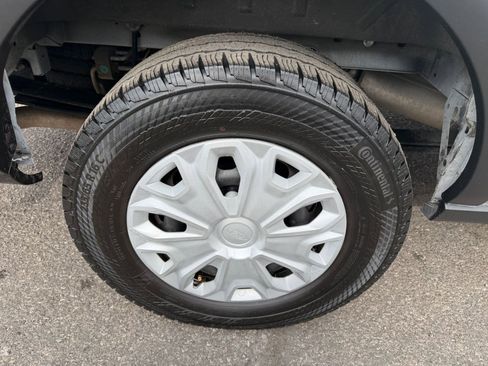 Used 2024 Ford Transit 350 XLT image 28