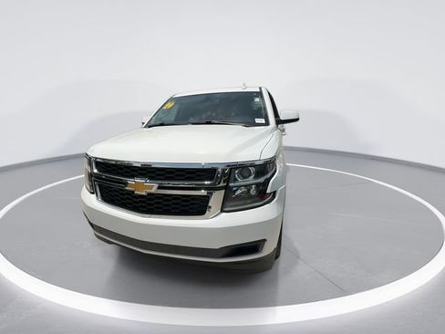 Used 2020 Chevrolet Tahoe LS RWD image 3