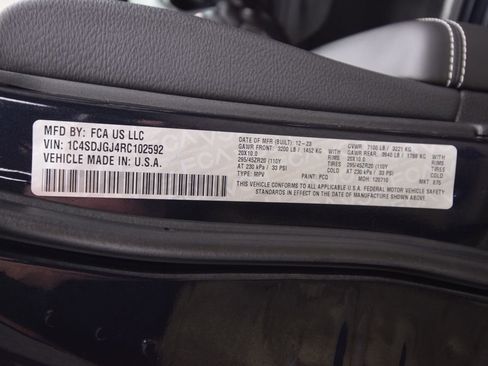 Used 2024 Dodge Durango SRT image 32