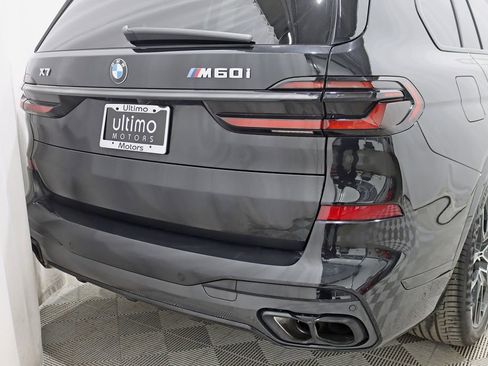 Used 2024 BMW X7 M60i w/ Executive Package image 12