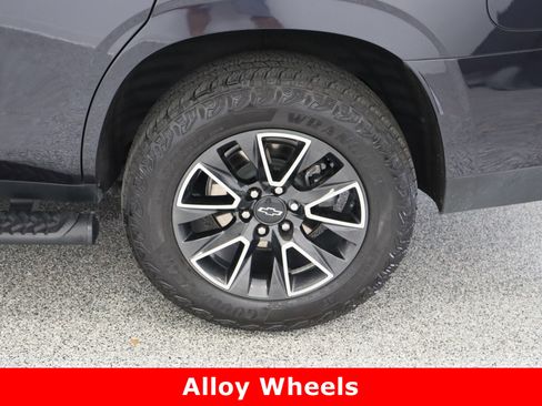 Used 2023 Chevrolet Tahoe Z71 w/ Luxury Package image 10