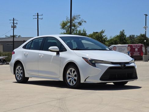 Certified 2023 Toyota Corolla LE FWD image 7