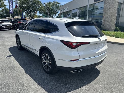 Used 2023 Acura MDX SH-AWD w/ Technology Package image 5