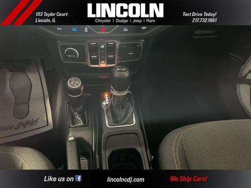 Used 2024 Jeep Wrangler Sport S image 19