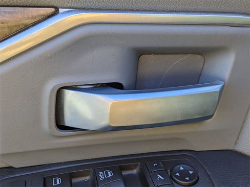 Used 2019 RAM 2500 Big Horn image 13