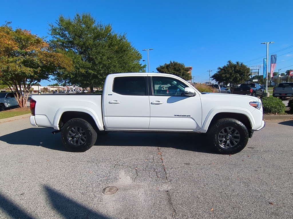 Used 2023 Toyota Tacoma SR5 w/ Technology Package RWD image 2